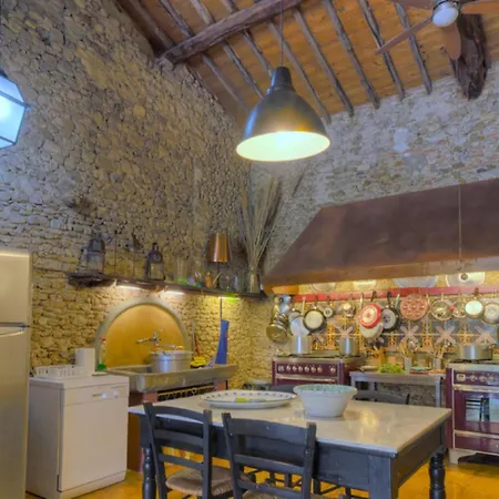 Villa Casabianca 12 *